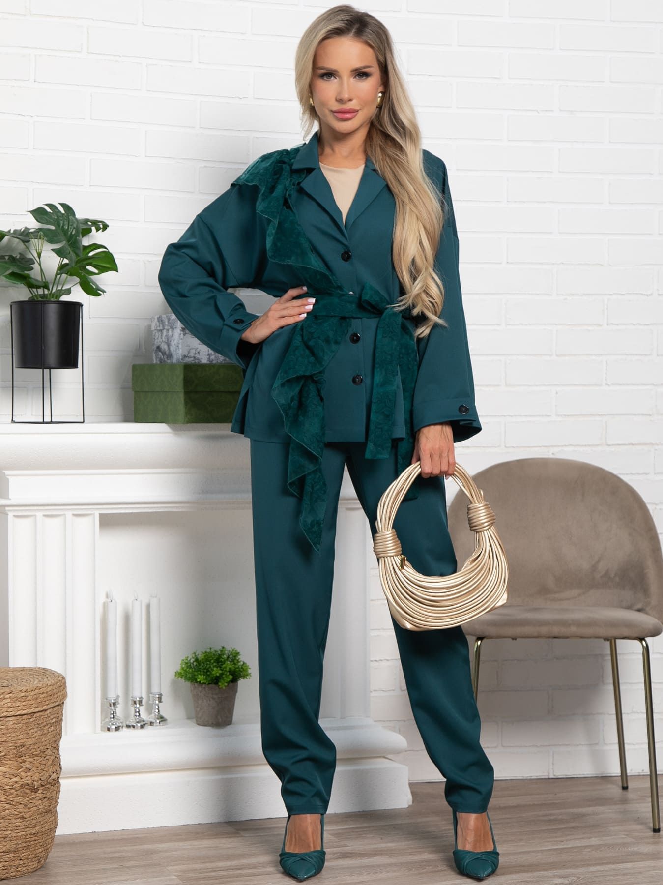 Костюм брючный Стилизация (изумруд) К15330-4М