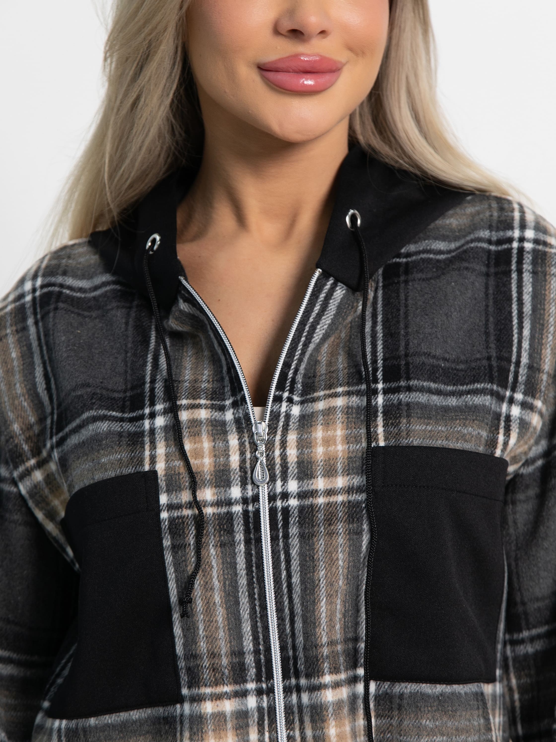 Рубашка Больше чем стиль НЬЮ (серо-бежевая) Б15125-50М