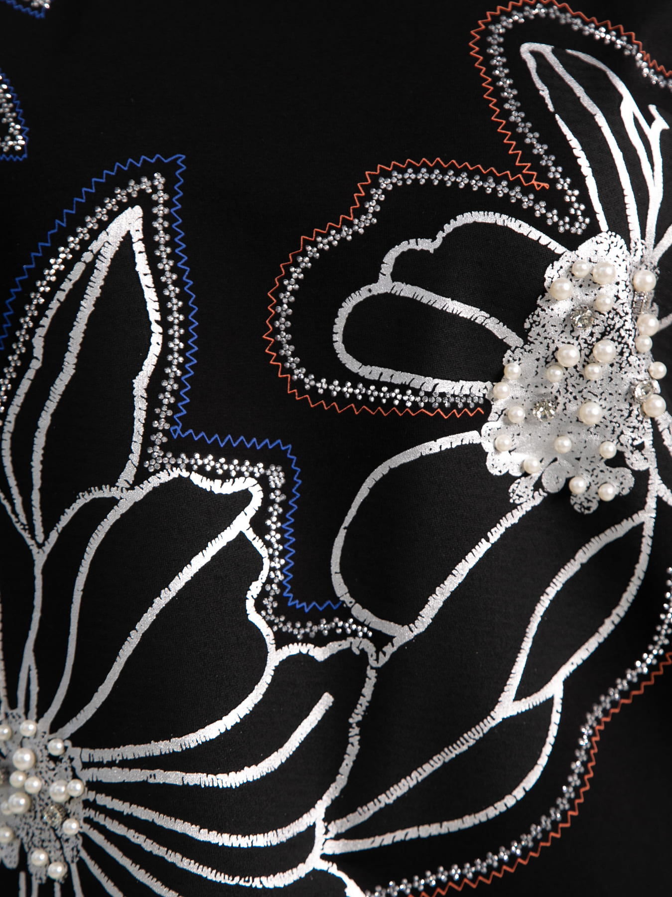 Блуза Цветочная рапсодия (черная) Б15311-18М