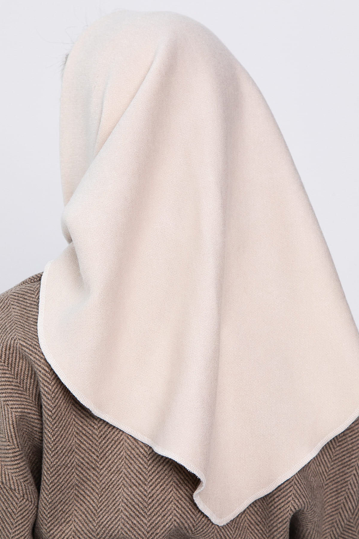 Косынка с завязками (молочная) КЗВ3-23М