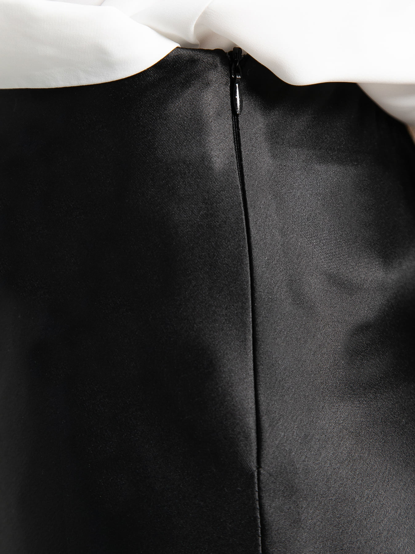 Юбка атласная Эвелин (черная) Ю15258-25М