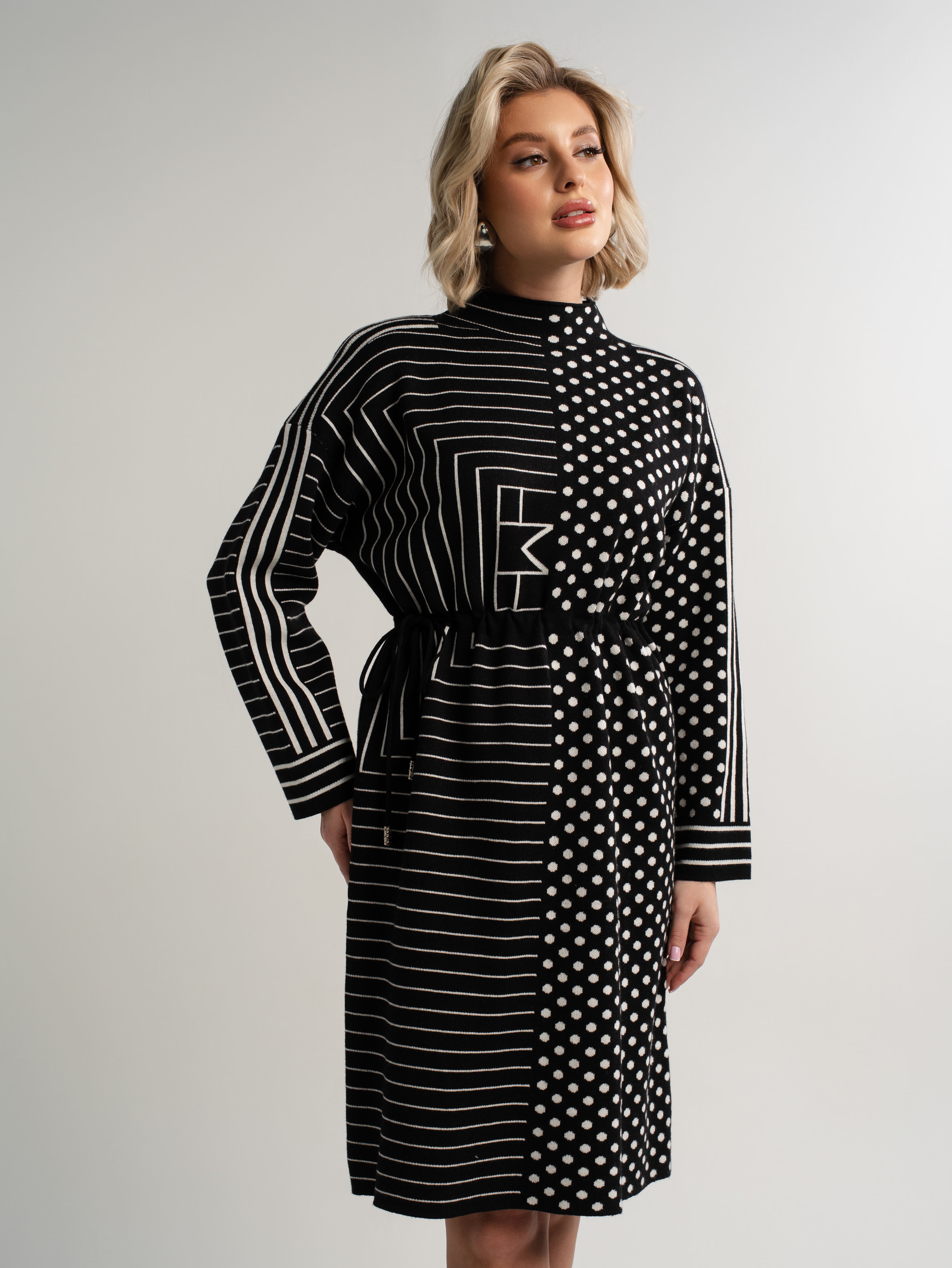 Платье Латута (черно-белое) П15105-18М