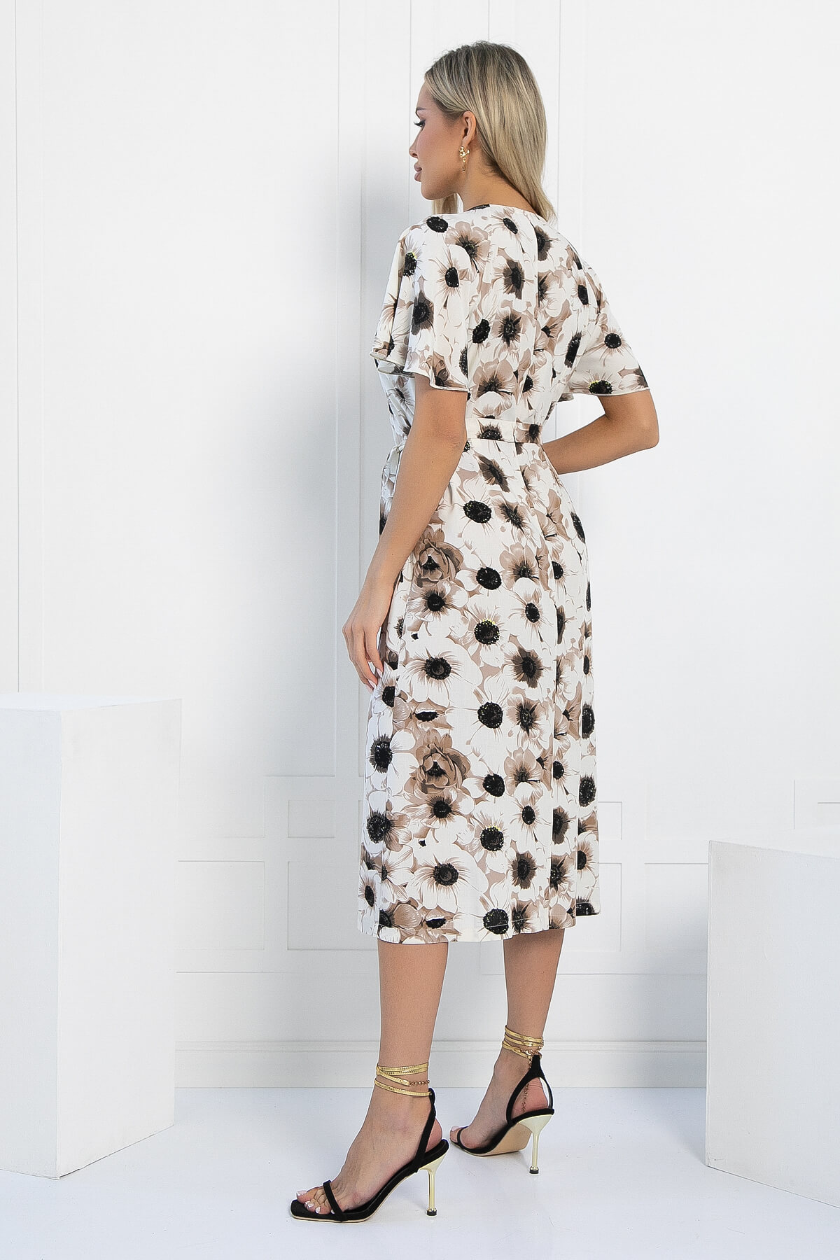 Платье Теплое лето (белое) П12877-19М