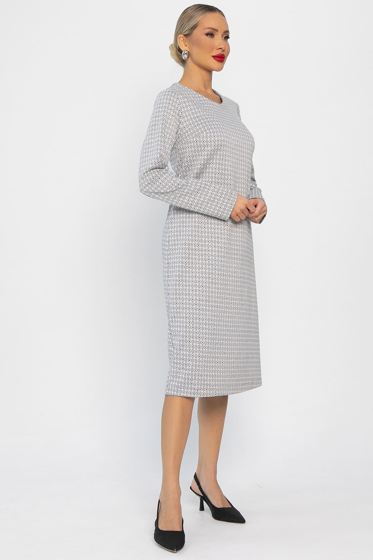 Платье трикотажное Лаурель (светло-серое) П14248-25М