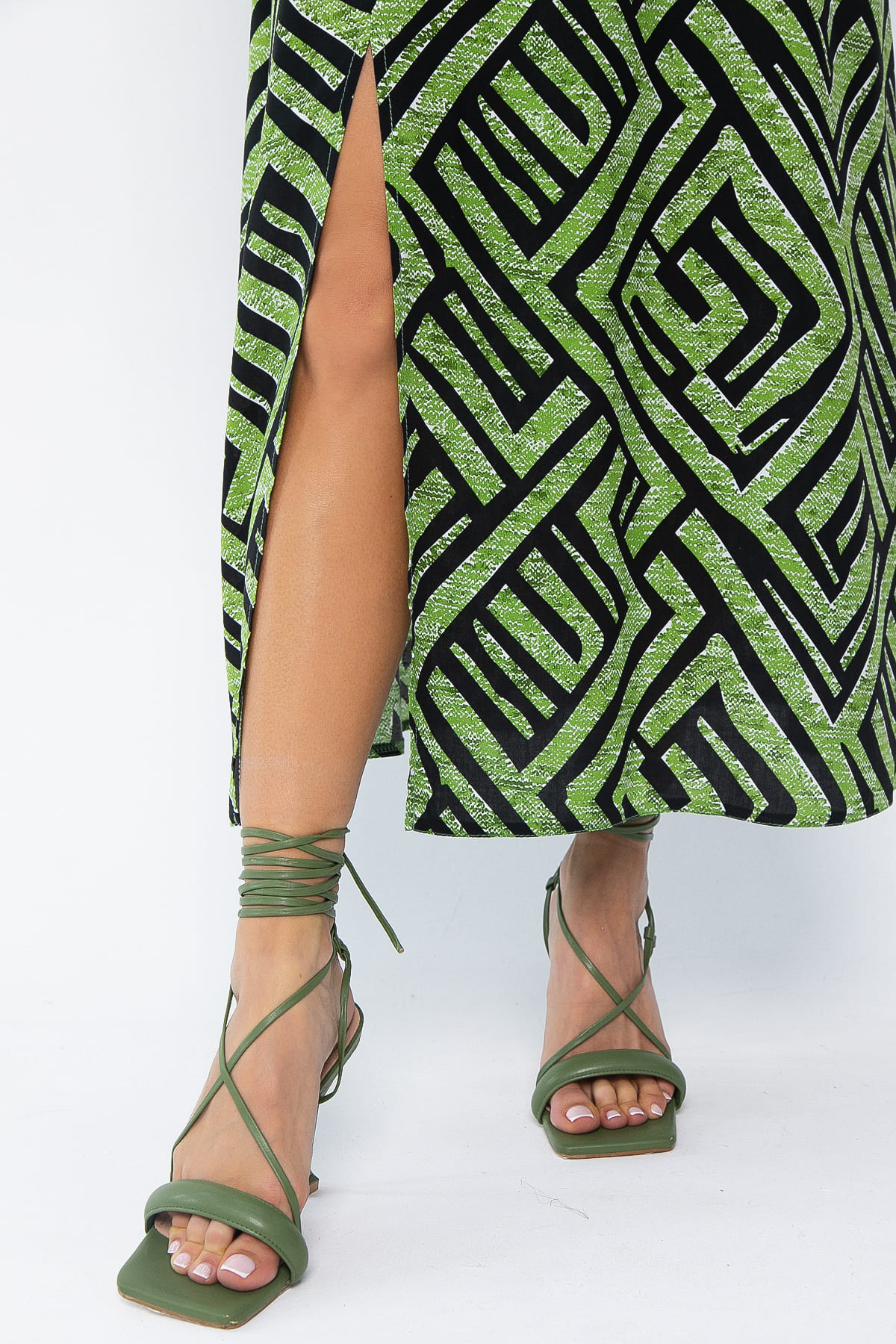 Платье Неповторимая (зеленое) П13640-33М