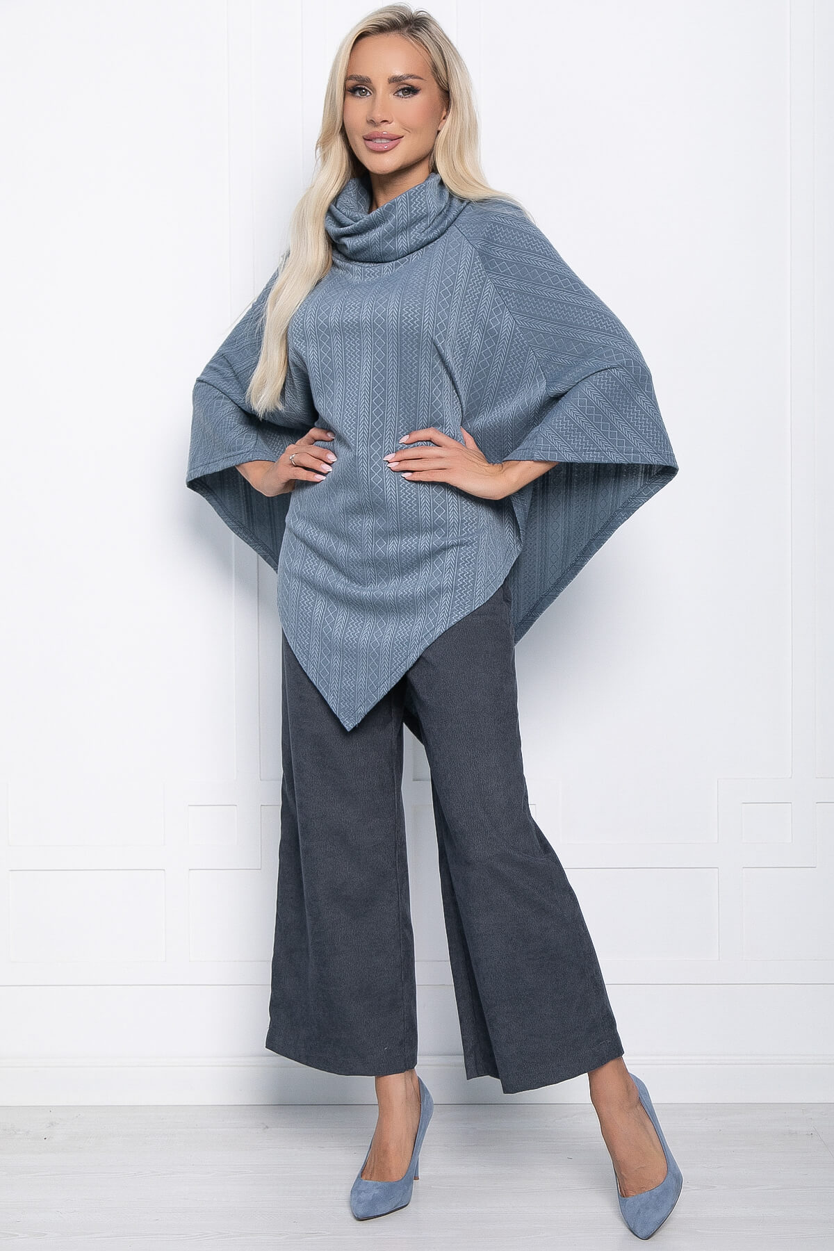 Пончо Арина (серое) Б11009
