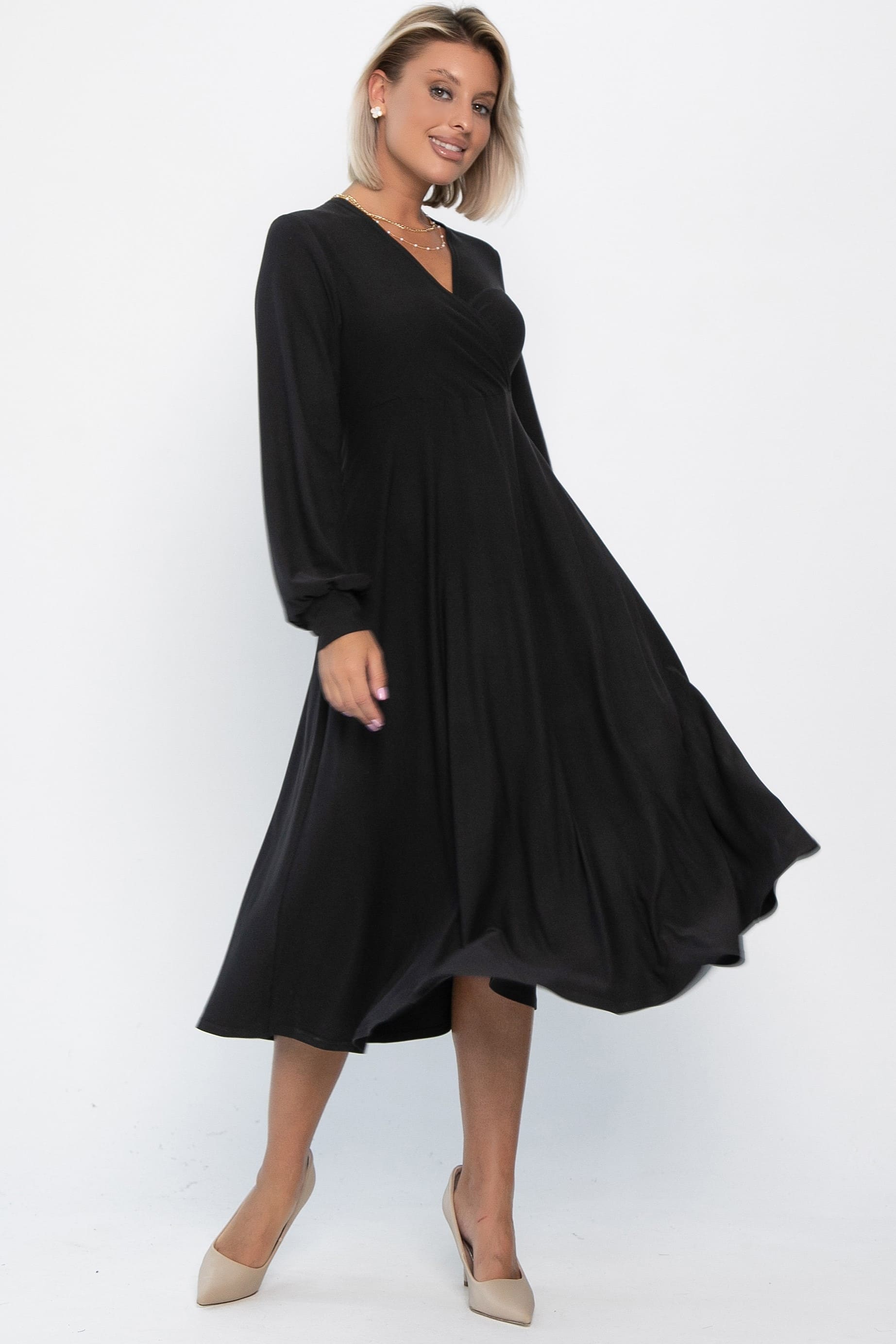 Платье трикотажное Эхо лета (черное) П14366-1М