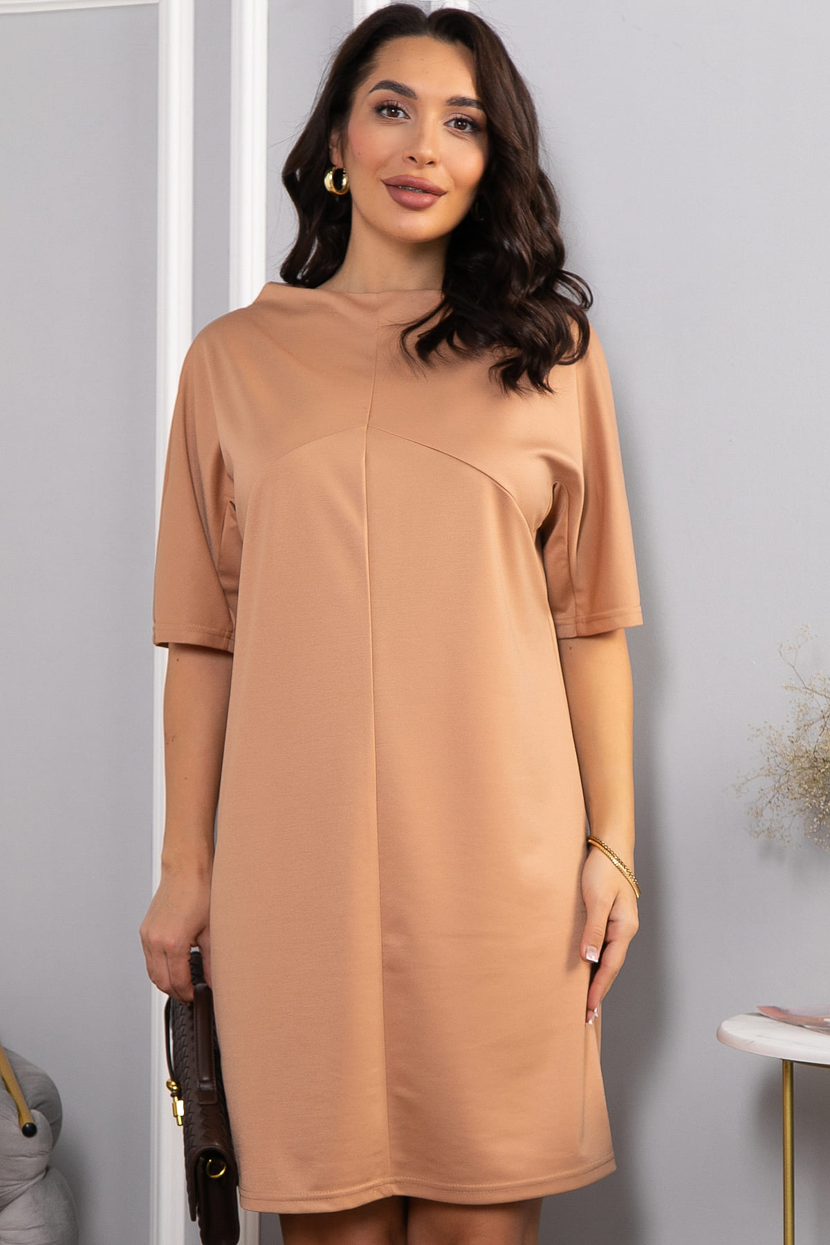 Платье трикотажное Ветта (бежевое) П14600-10М