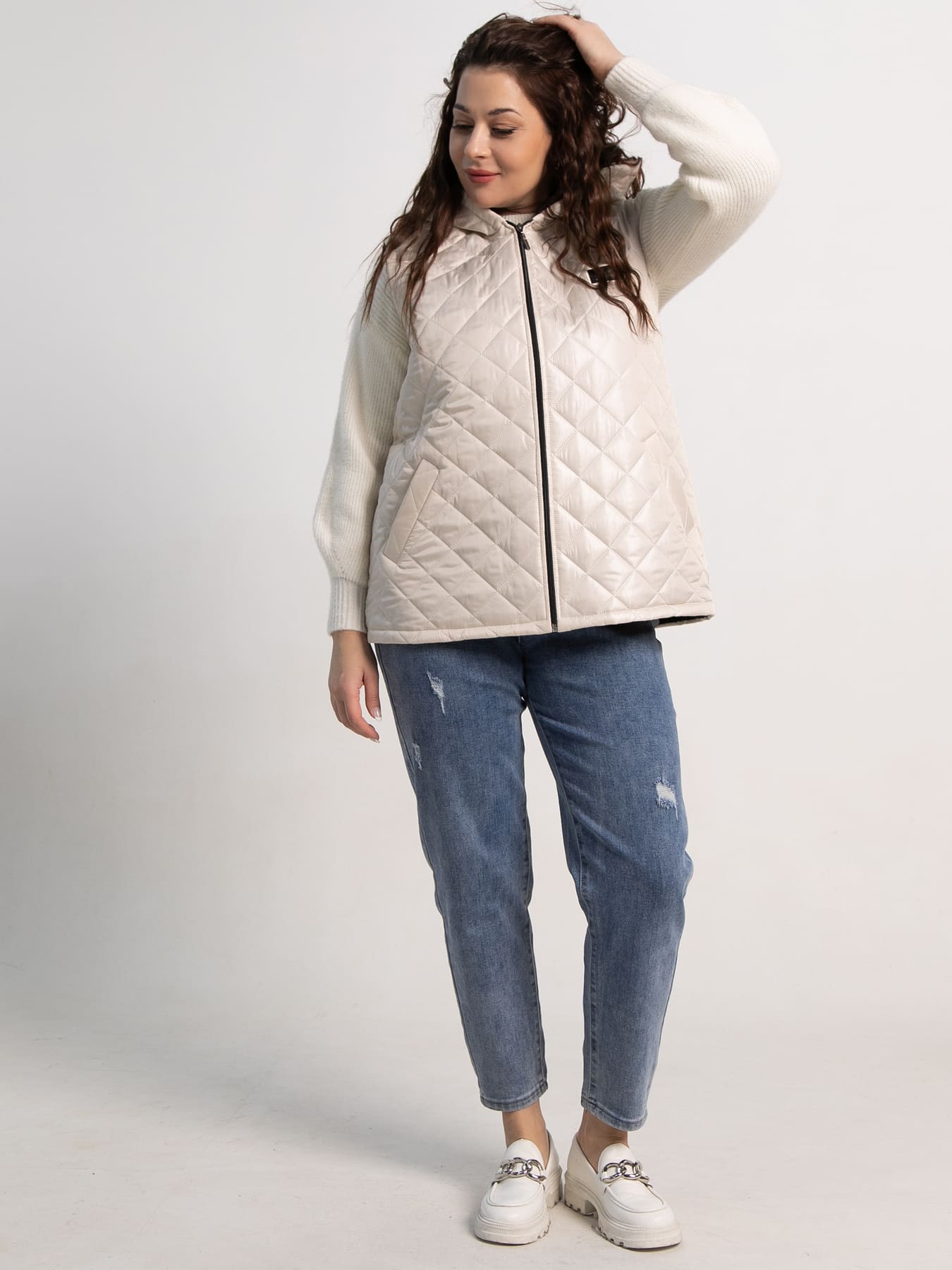 Жилет утепленный Дориана (бежевый) Б15322-18М