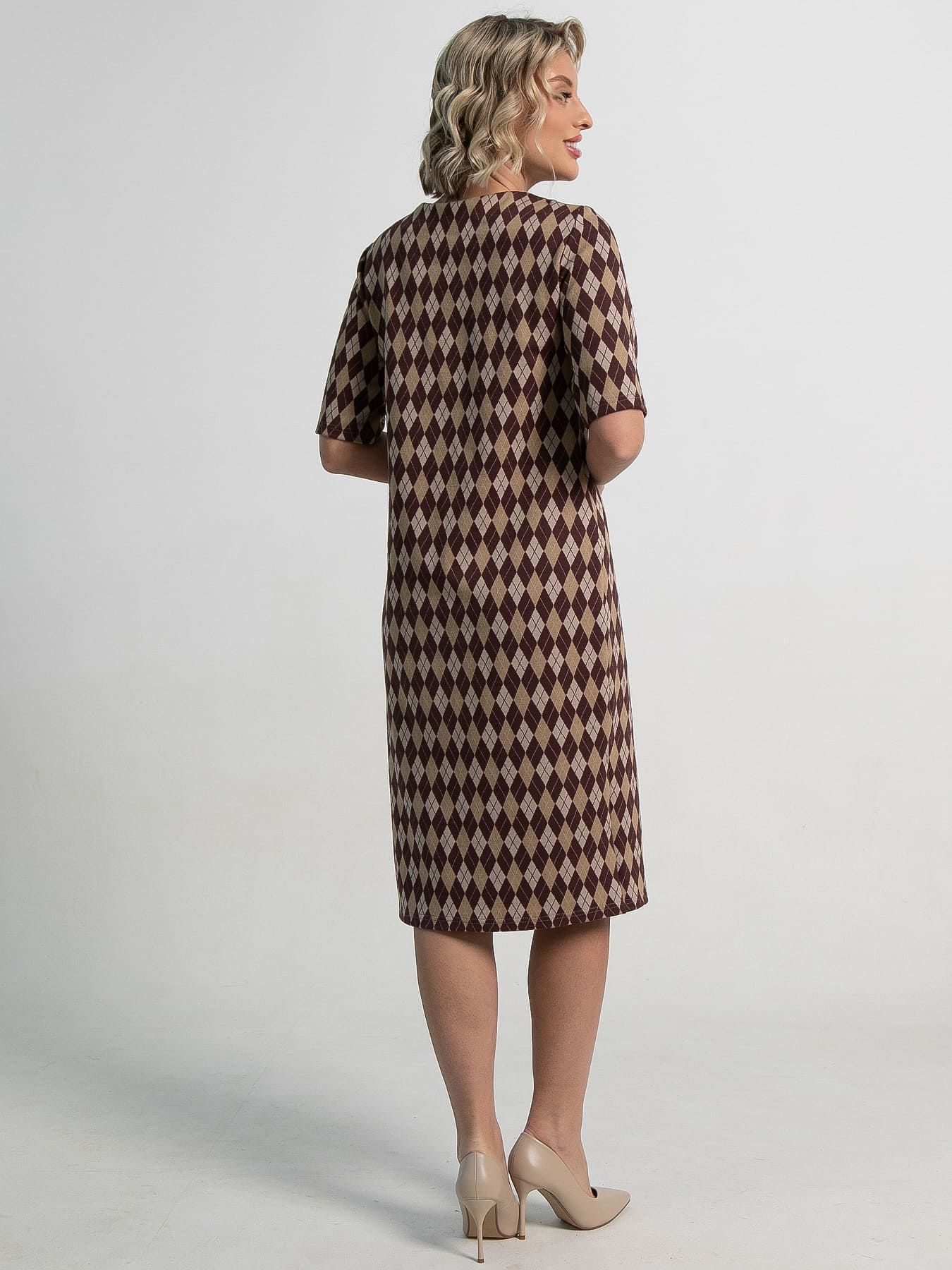Платье трикотажное Лорейн (бежево-коричневое) П15189-25М