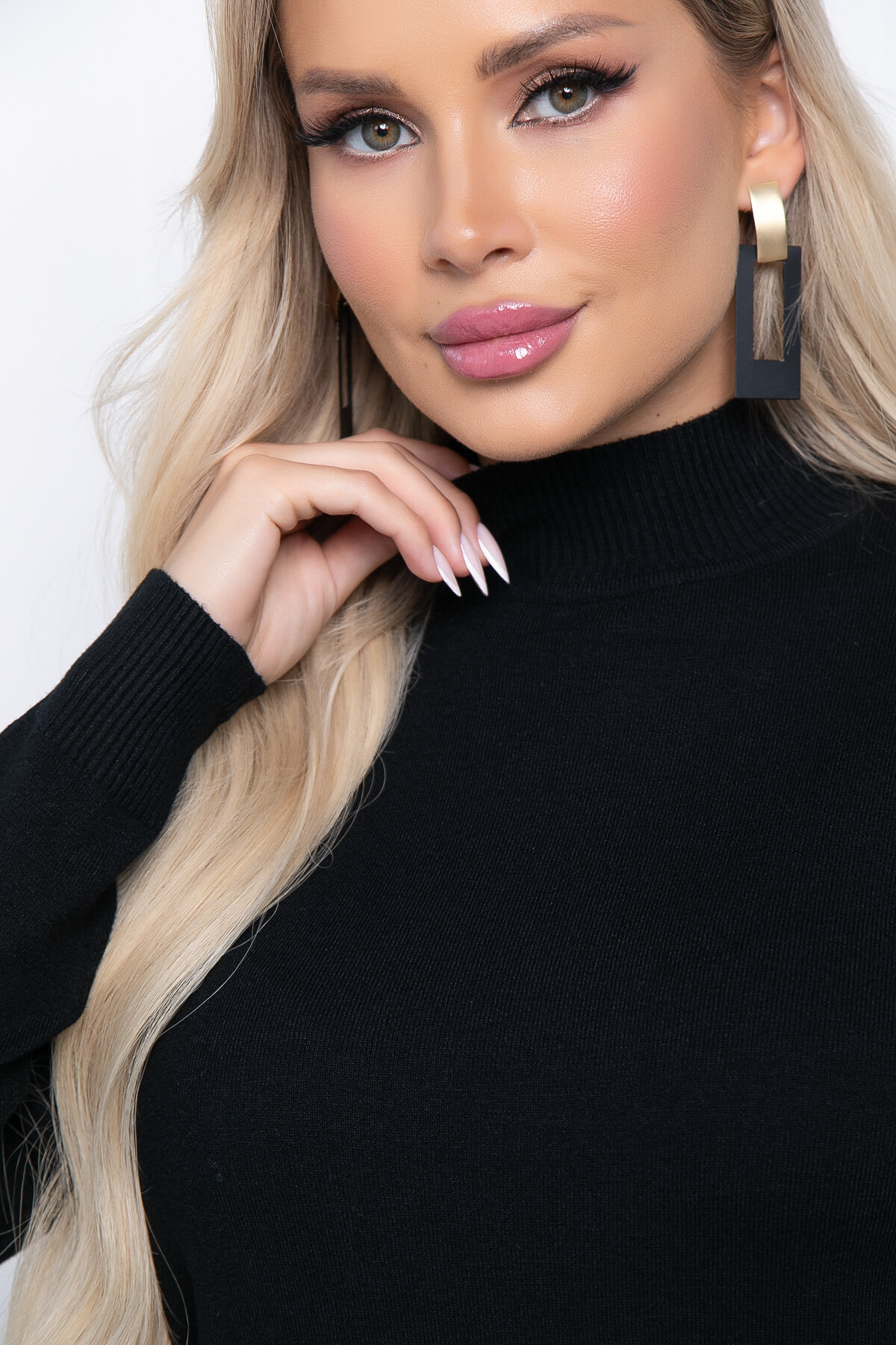 Водолазка Осенняя история (черная) Б14555-20М