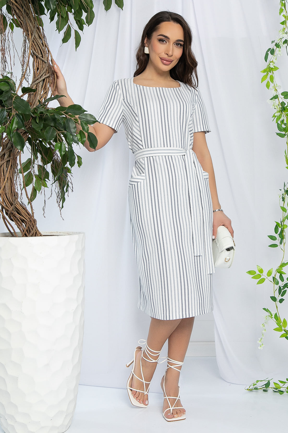 Платье Европейский шик (светло-серое) П13243-19М