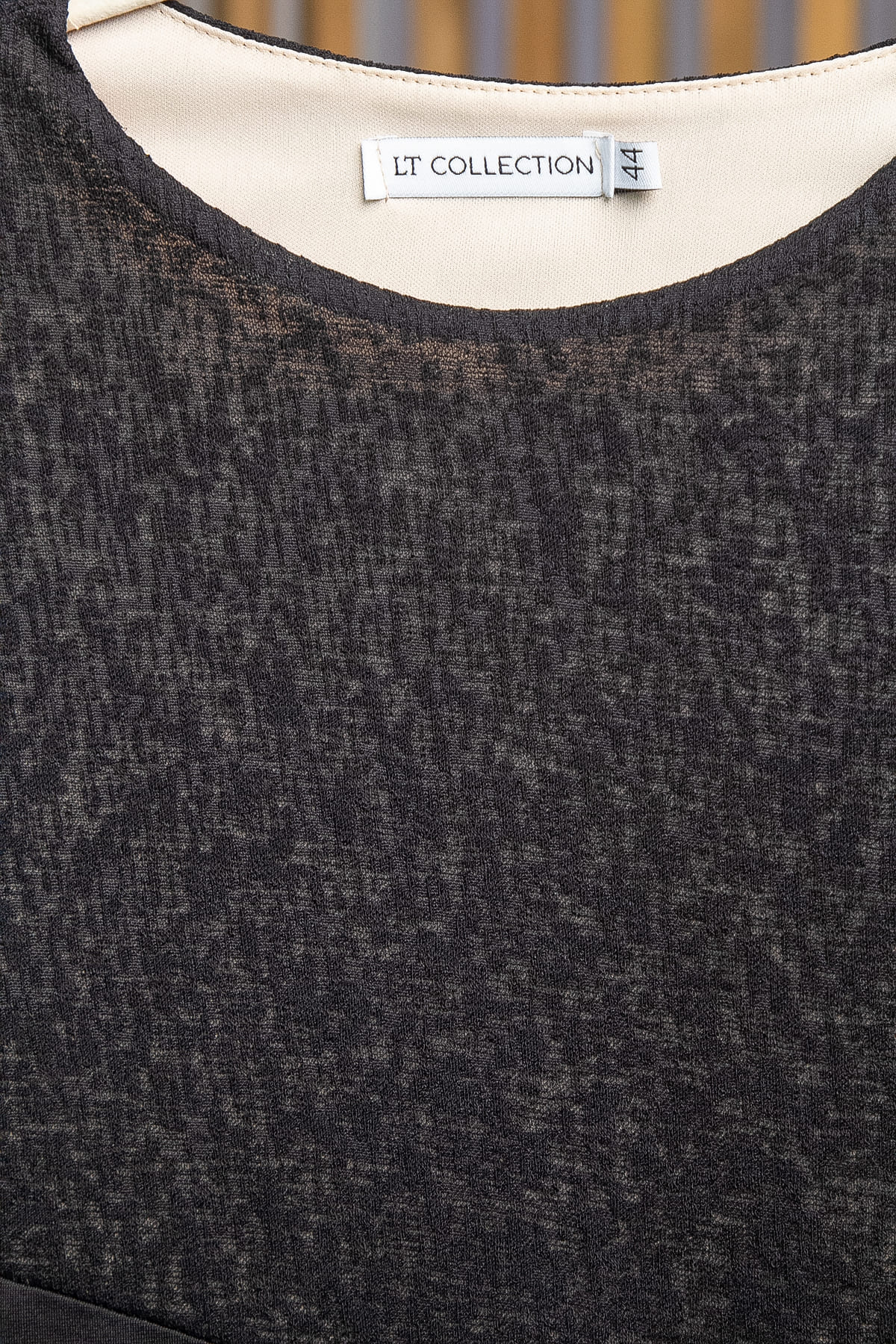 Платье Игра на контрасте (черное) П12642-1