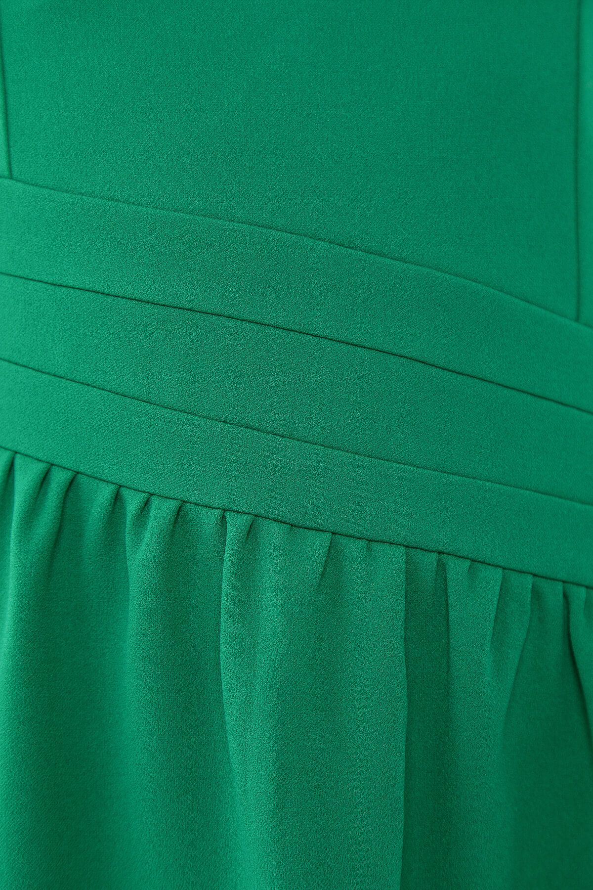 Платье "Линнея" П7301 (изумруд)