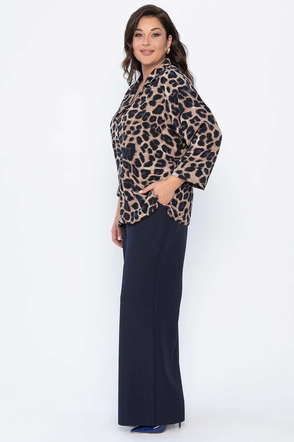 Костюм брючный Осенний шик (синий/лео) К14282-7М