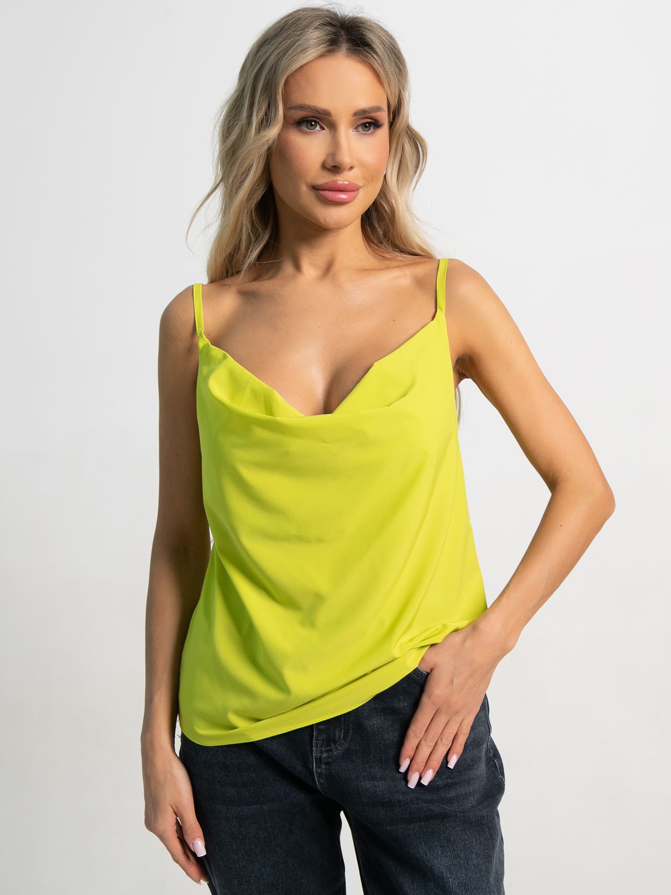 Топ Легкий штрих (лайм) Б15572-33М