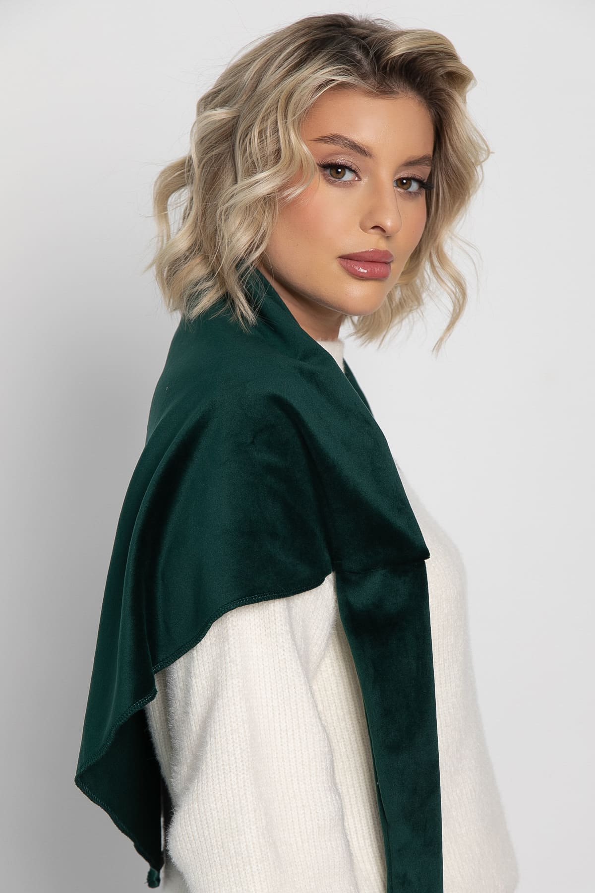 Косынка с завязками Велюр (зеленая) КЗВ12-23М