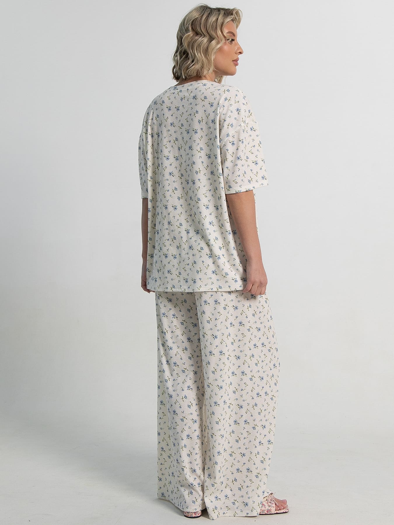 Костюм домашний с брюками Мона (бежево-голубой) К15210-1М