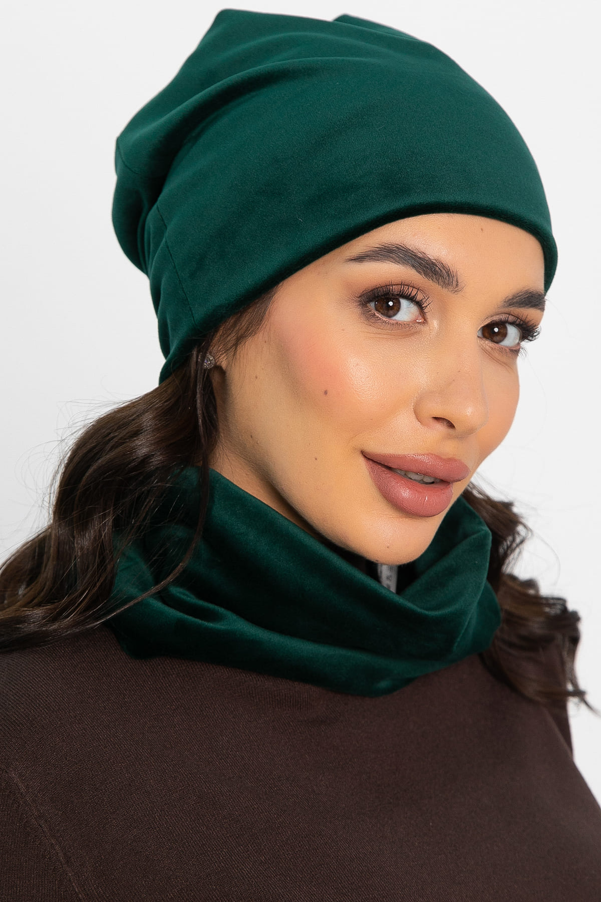 Комплект шапка шестиклинка и снуд (зеленый) ШШС5-23М