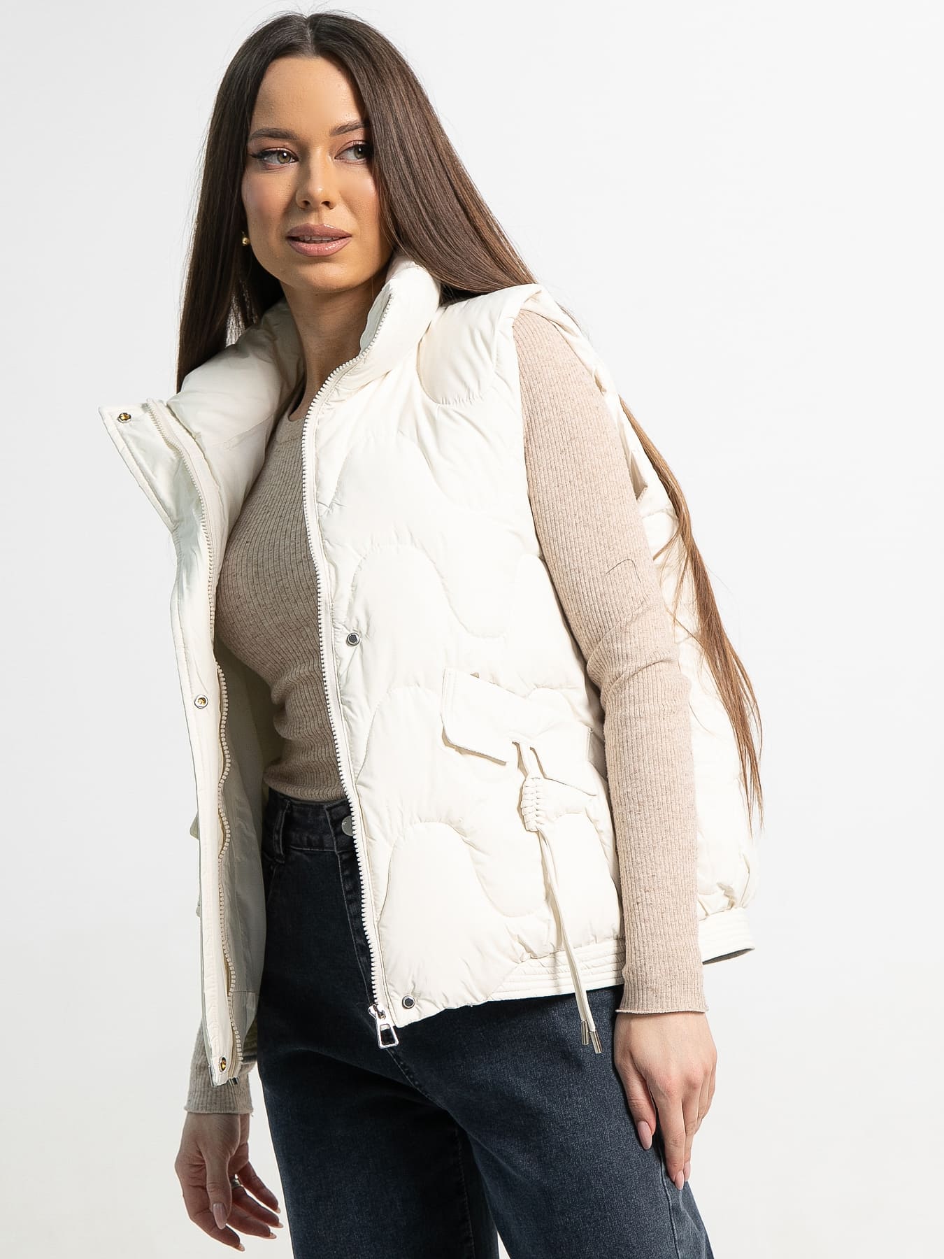 Жилет утепленный Фрия (крем-брюле) Б15289-4М