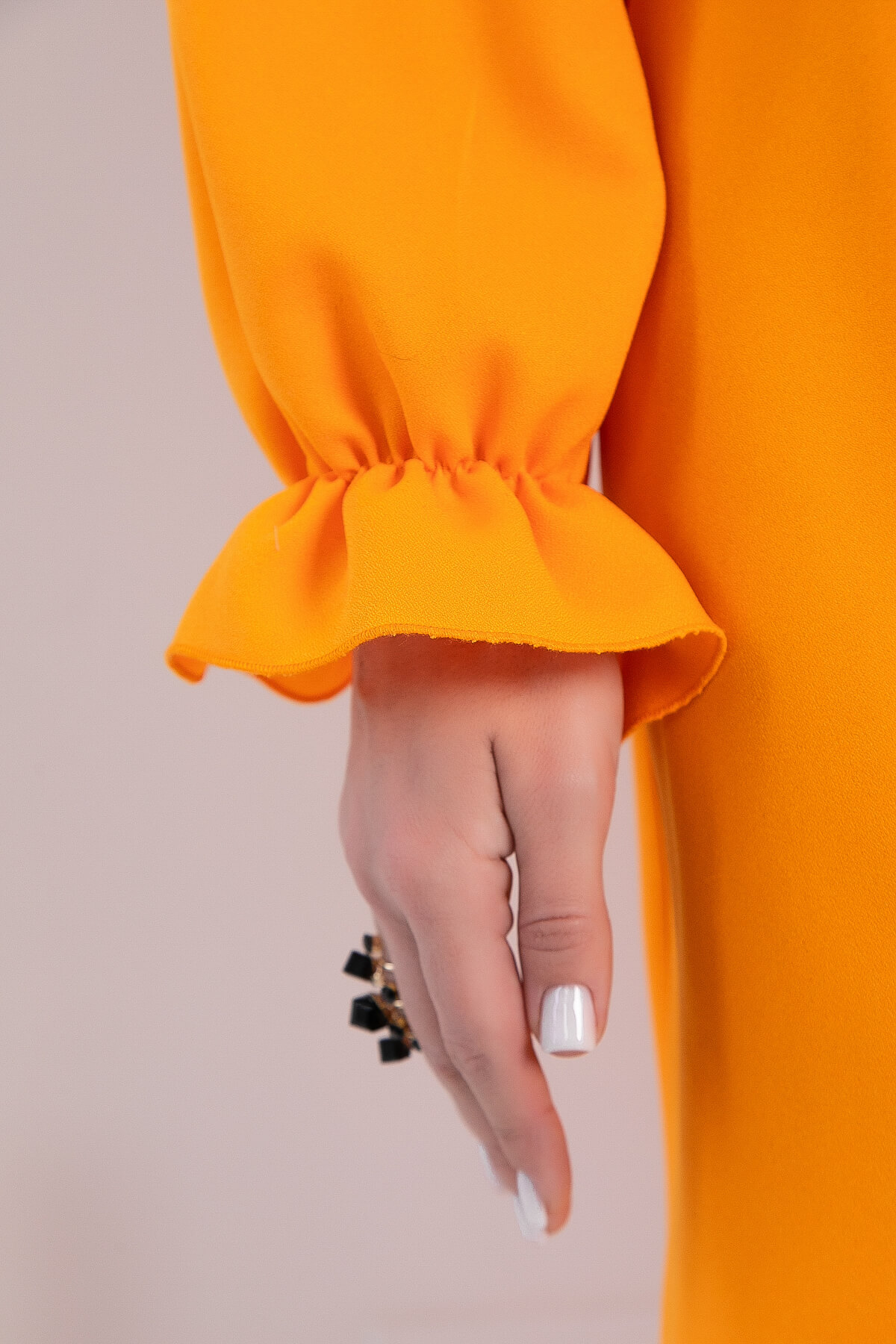 Платье Яркий акцент (апельсиновое) П12960-36М