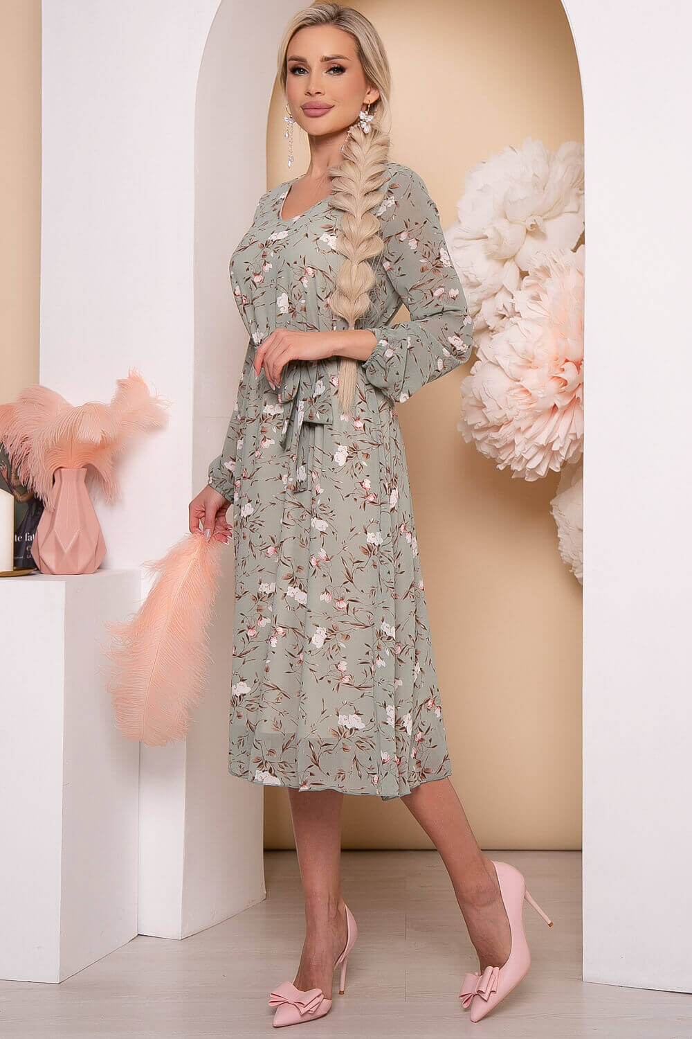 Платье "Волшебная история" (олива/цветы) П5778