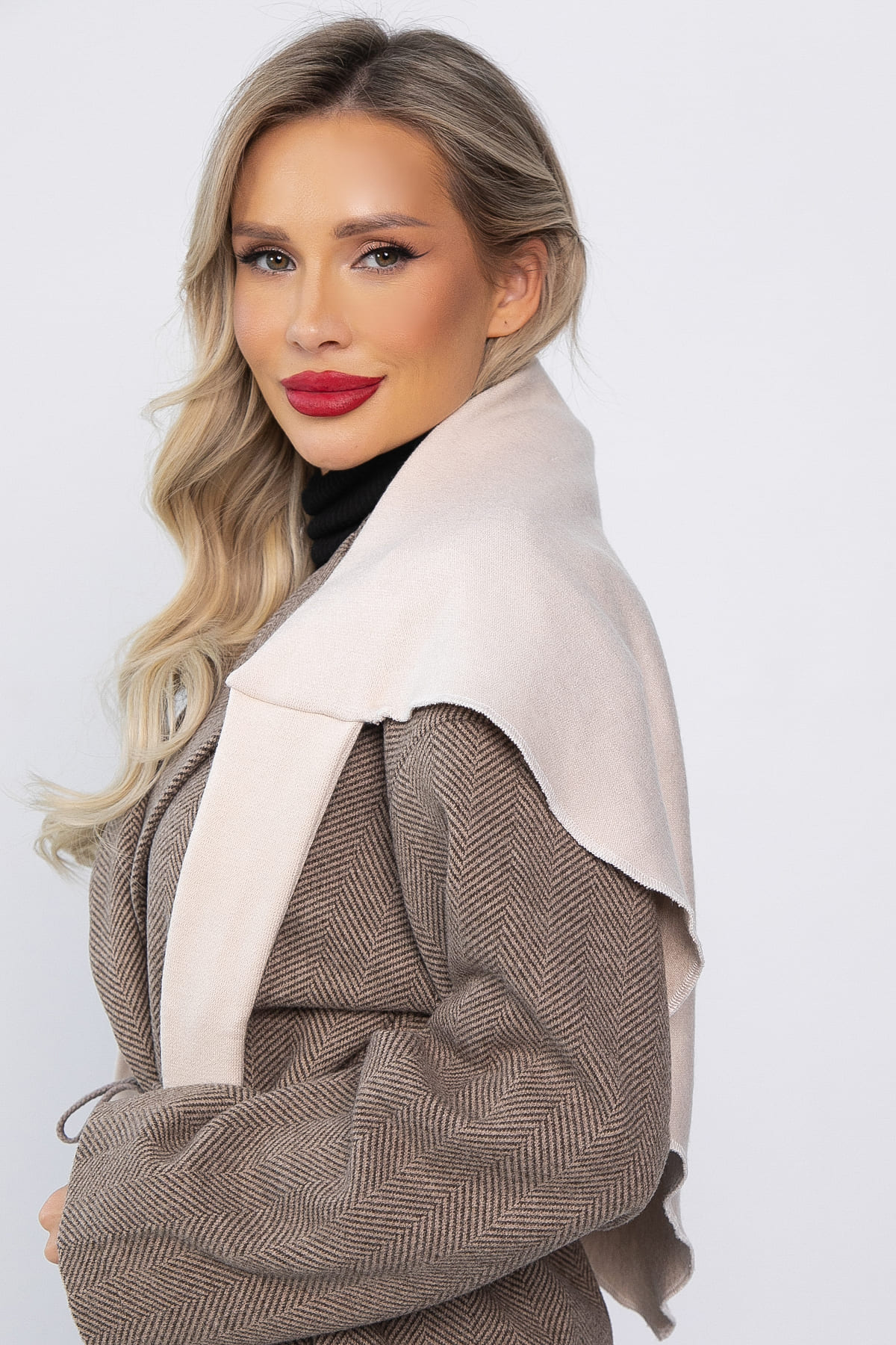 Косынка с завязками (молочная) КЗВ3-23М