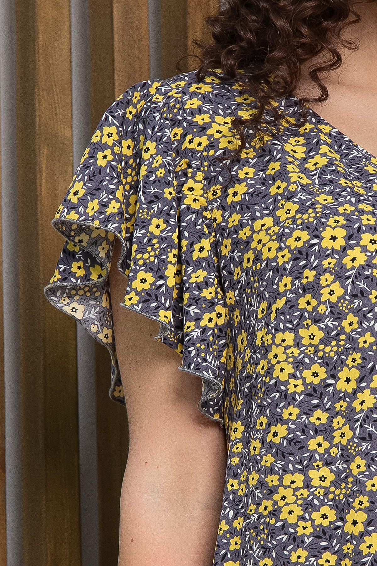 Платье Мелодия любви (серо-желтое) П13364-4М