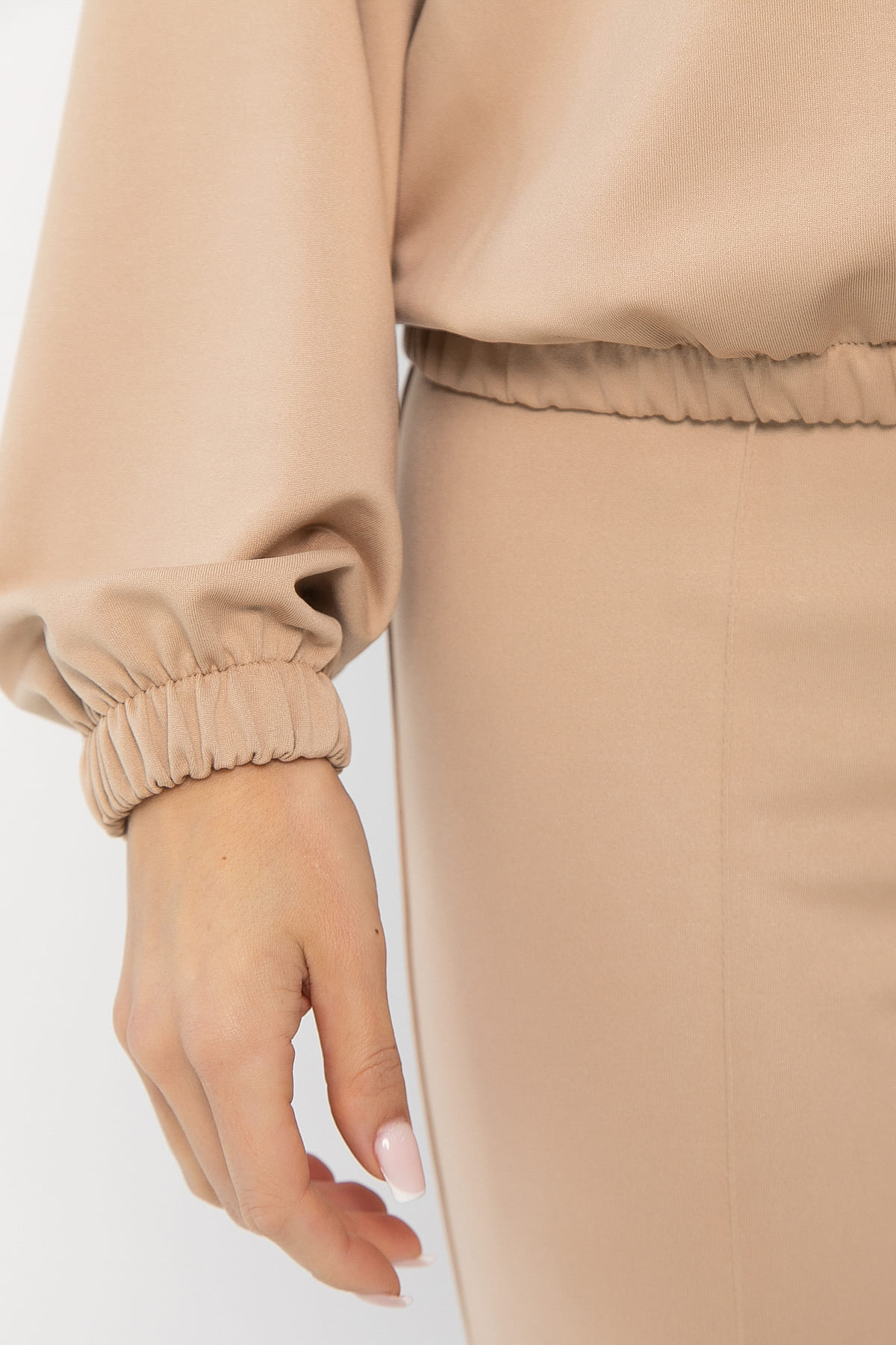 Костюм Она (бежевый) К13720-15М