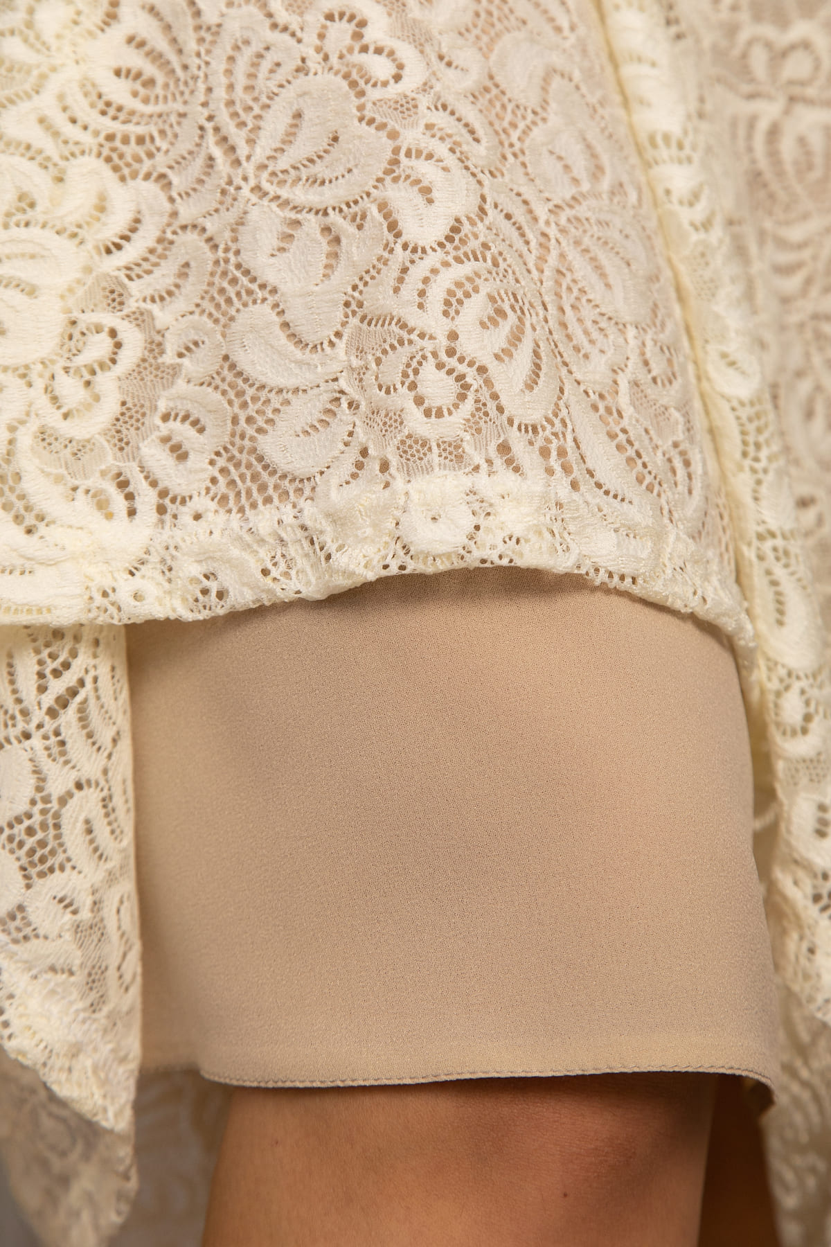 Костюм с юбкой Беллуччи (бежевый) К14718-10М