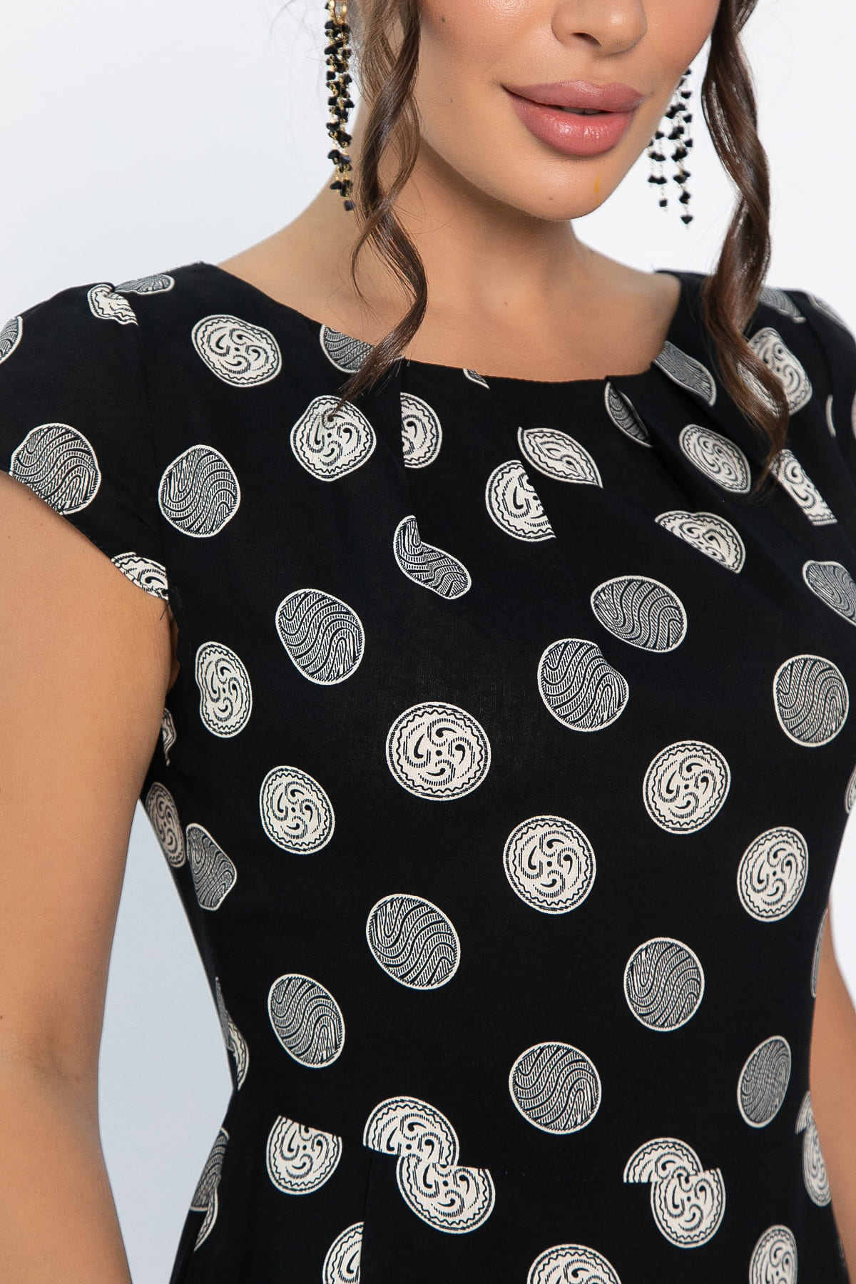 Платье Габриэль (черное/круги) П13953-10М