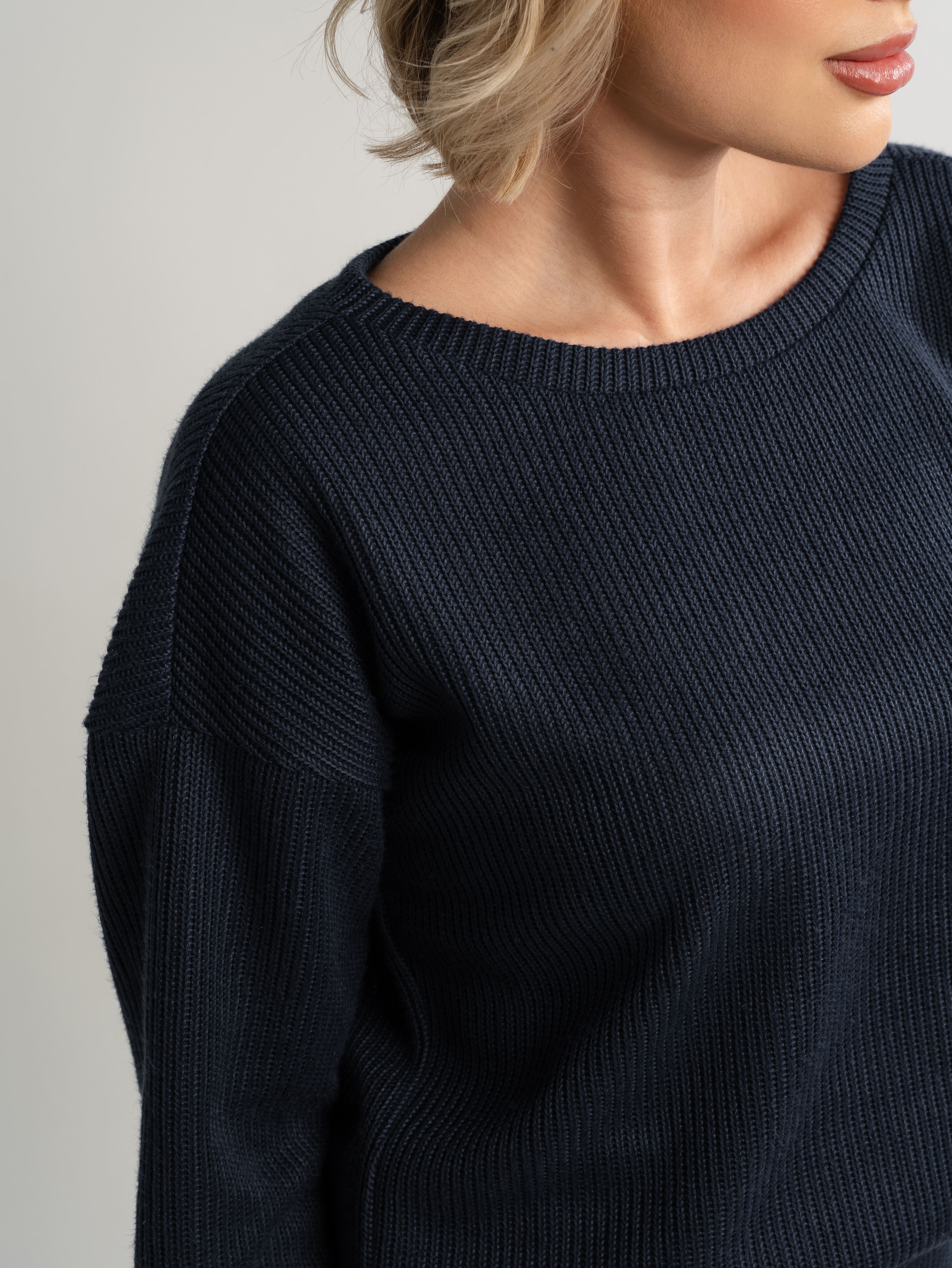 Костюм с юбкой Совершенство форм (синий) К15118-10М