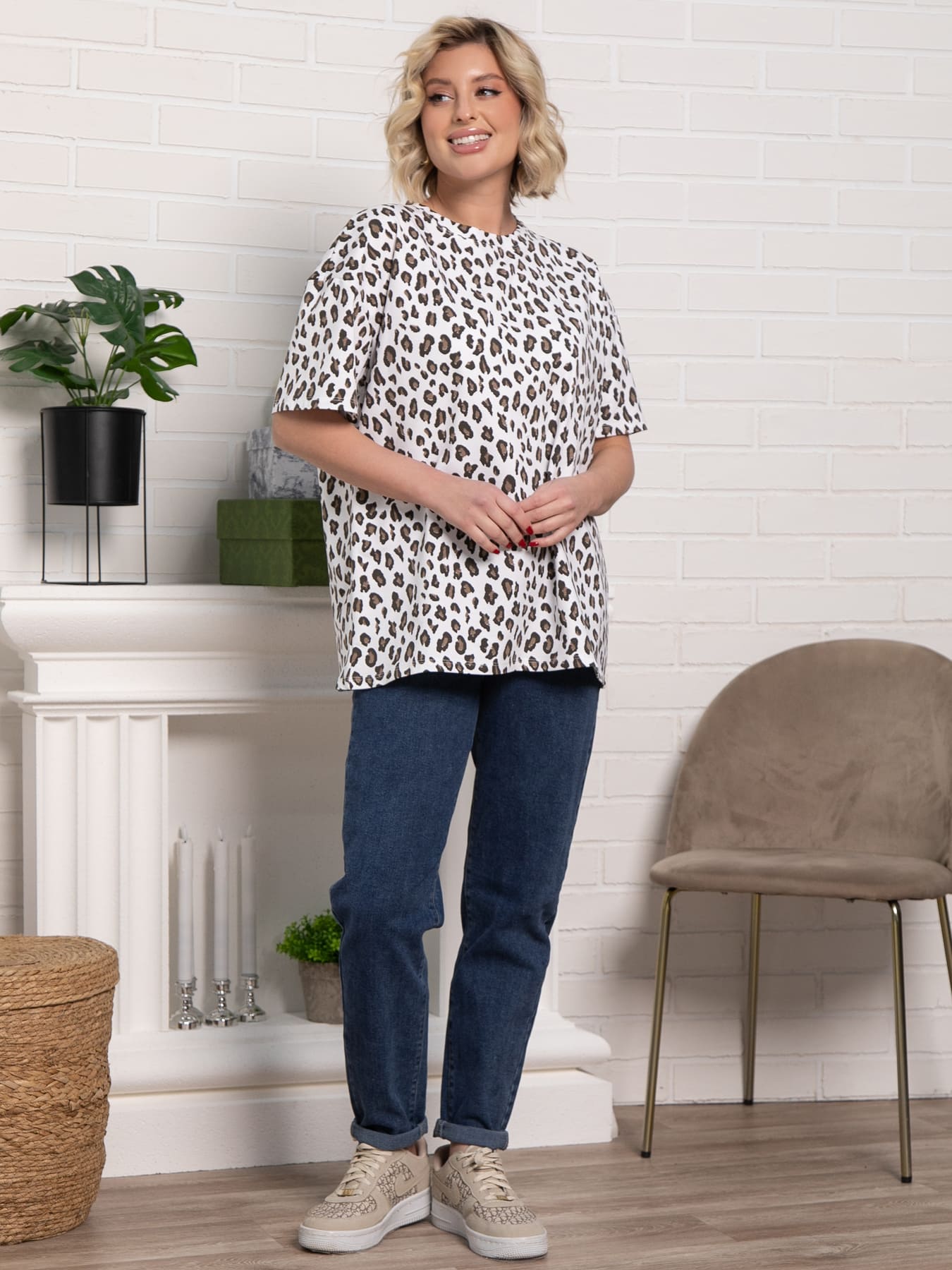 Футболка Ия (белая/лео) Б15237-4М