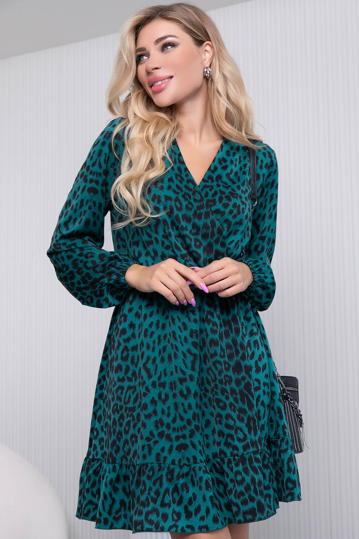 Платье "Мелания" (лео/грин) П7036