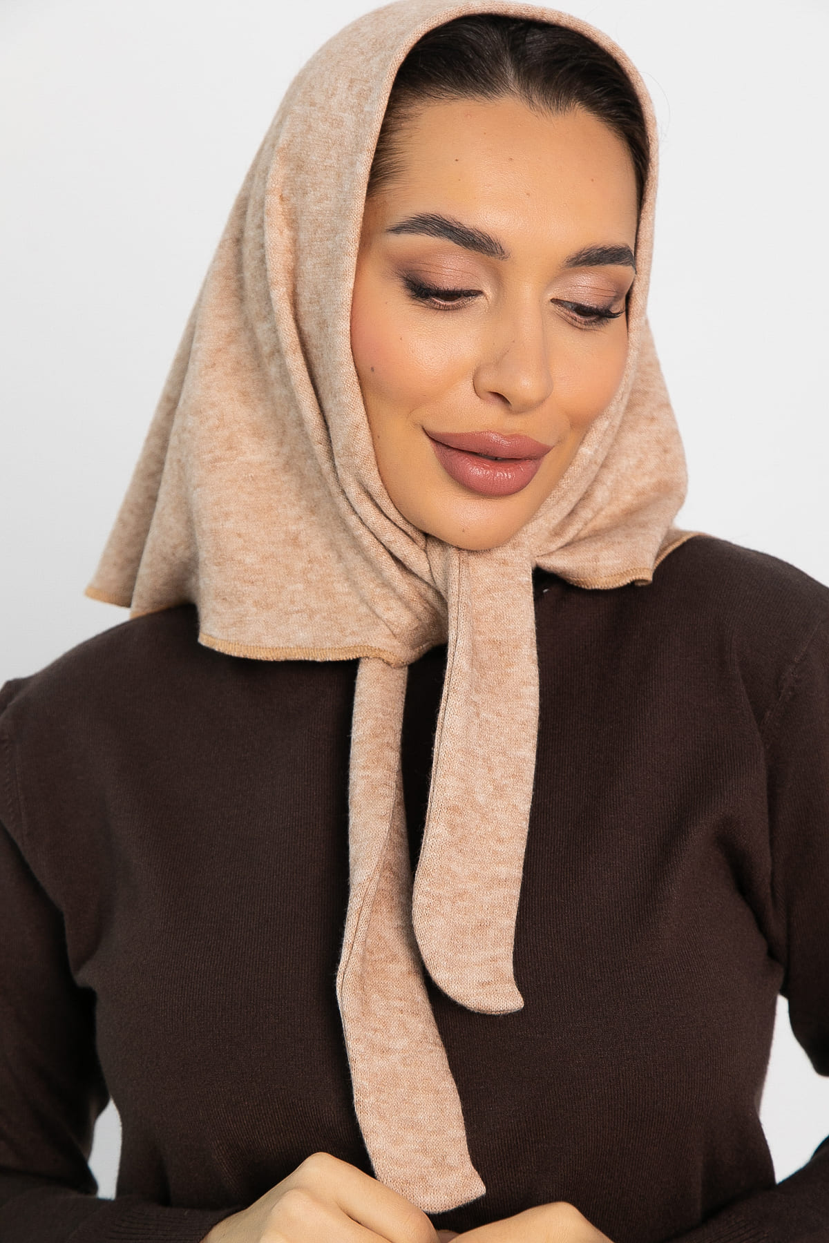 Косынка с завязками (бежевая) КЗВ1-23М