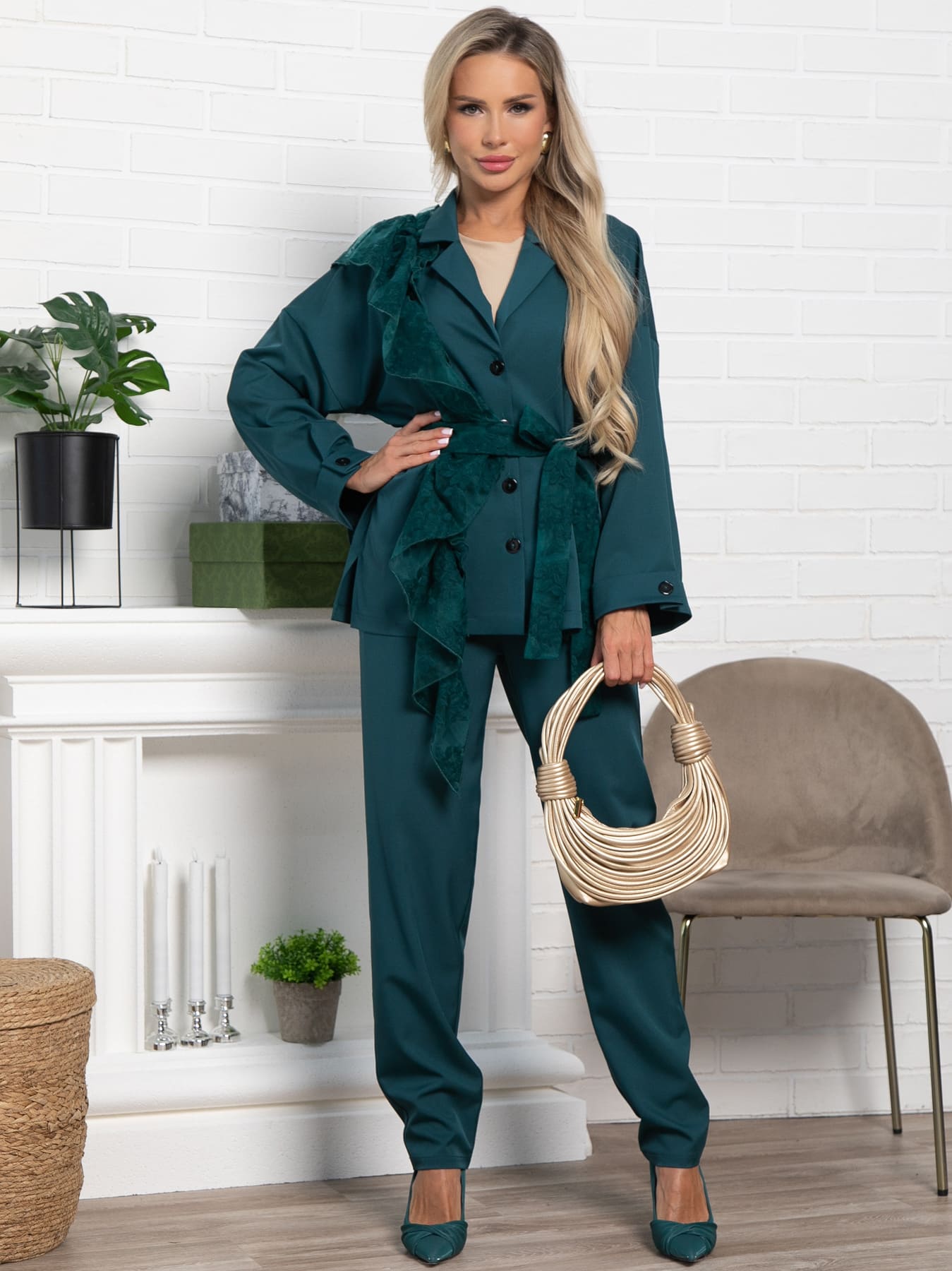 Костюм брючный Стилизация (изумруд) К15330-4М