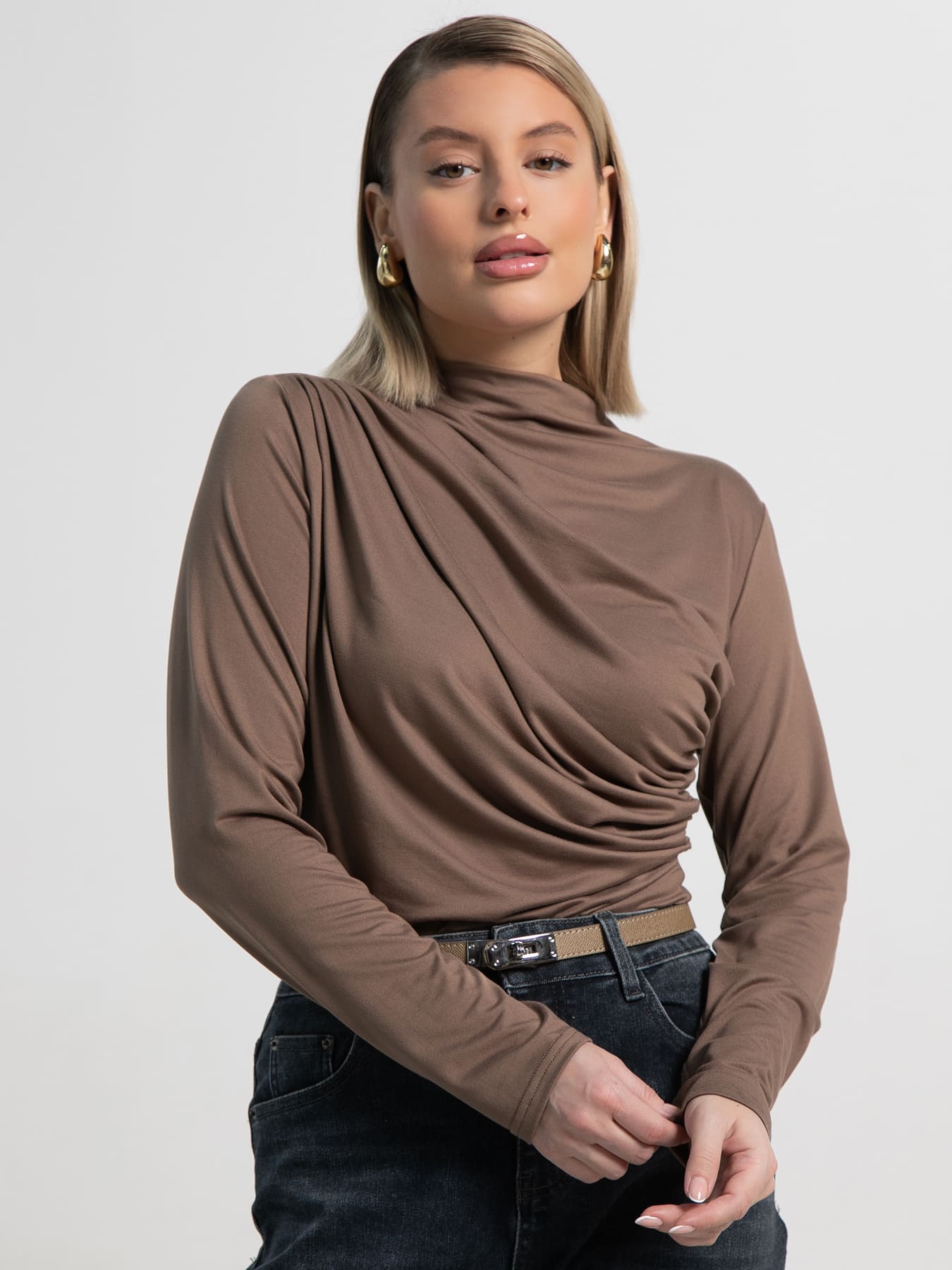 Лонгслив Тайна сердца (коричневый) Б15510-7М