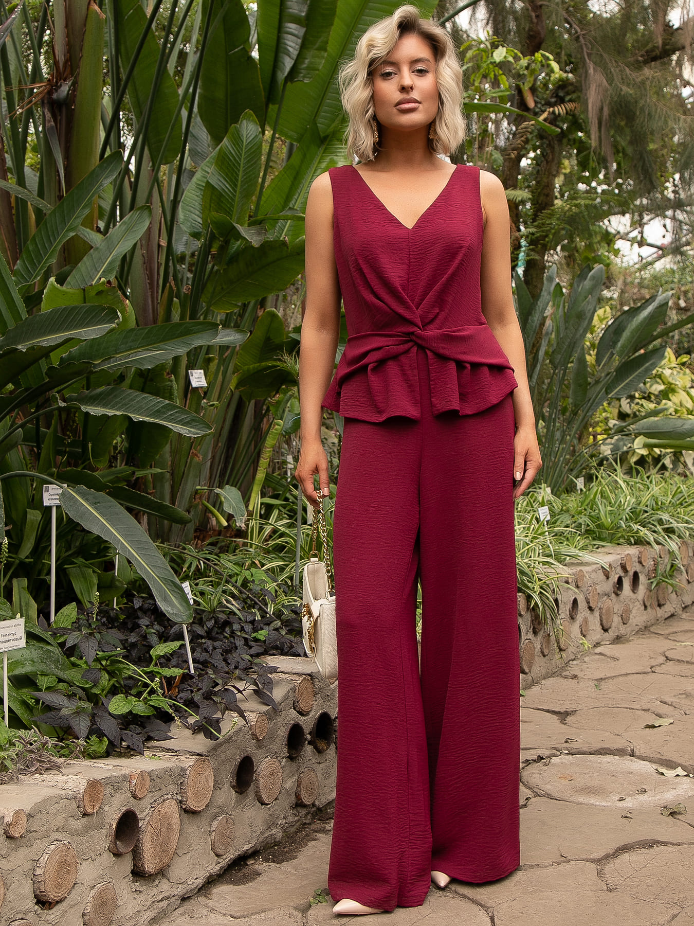 Комбинезон Просто шик (винный) К15636-55М