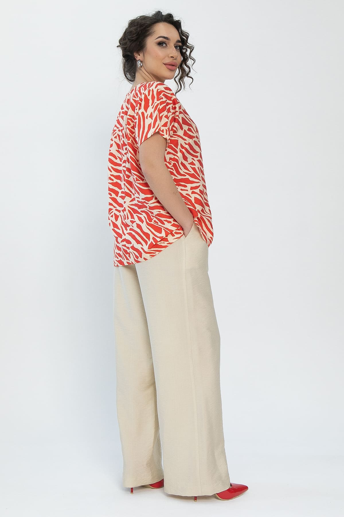 Костюм Яркие планы (бежево-красный) К13591-30М