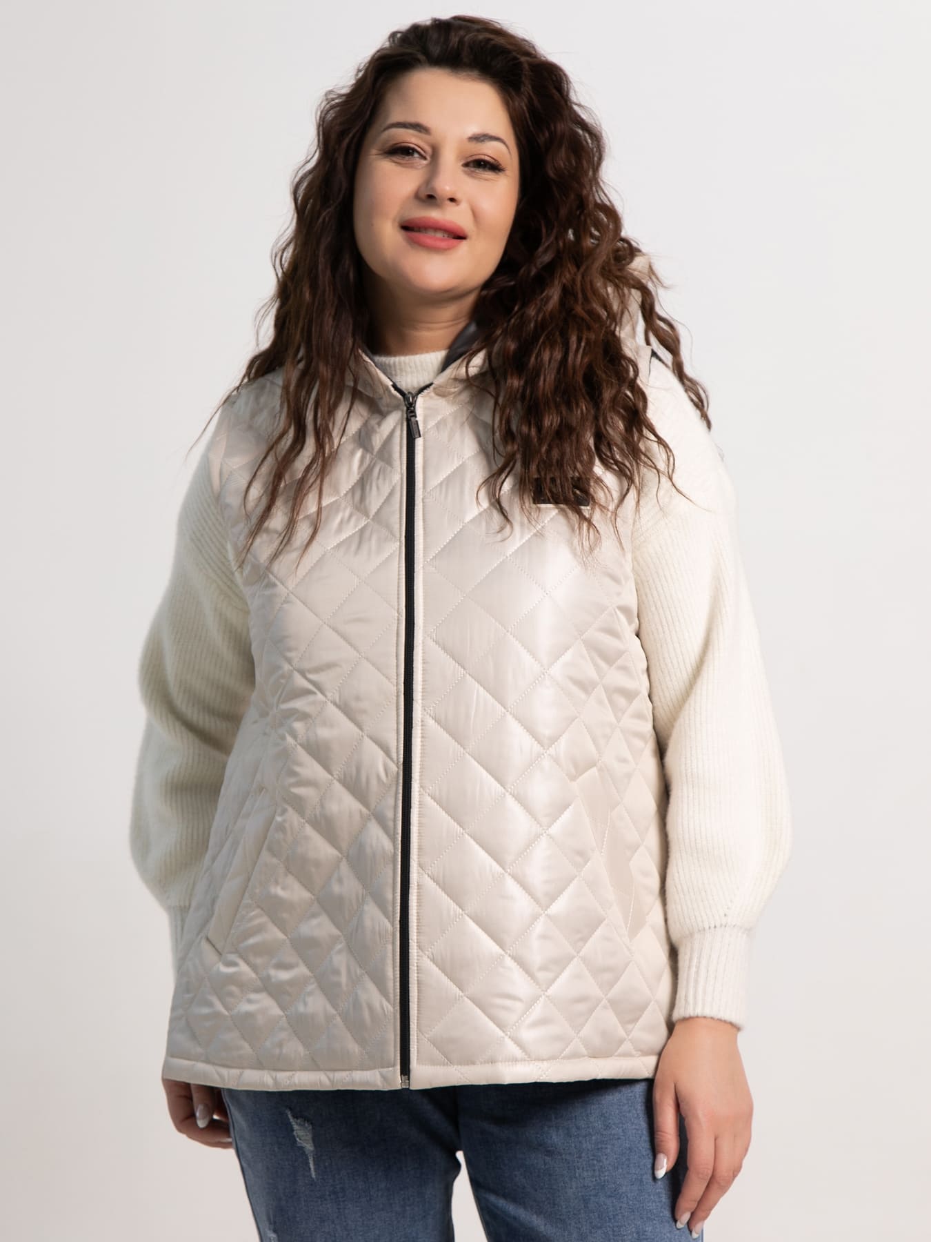 Жилет утепленный Дориана (бежевый) Б15322-18М